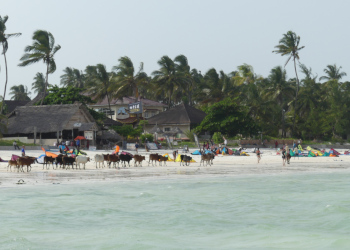 kiting at paje